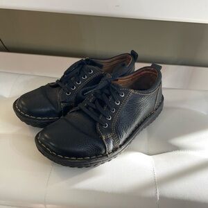 Born Black Leather Lace-Up Oxfords Shoes Women’s Size 6 / EU 36.5